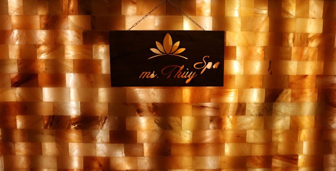 Bức tường đá muối Himalaya