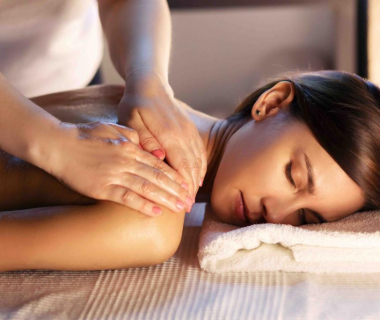 Massage là gì? Các loại massage phổ biến và lợi ích tuyệt vời cho sức khỏe