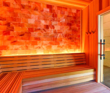  Tận Hưởng Lợi Ích Tuyệt Vời Của Xông Hơi Đá Muối Himalaya