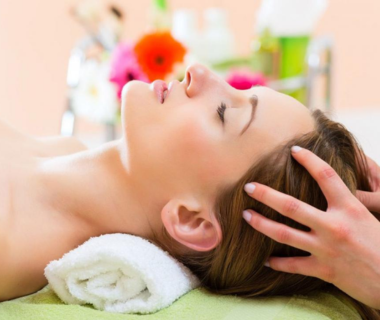Khám Phá Lợi Ích Của Xoa Bóp Bấm Huyệt Trong Chăm Sóc Sức Khỏe